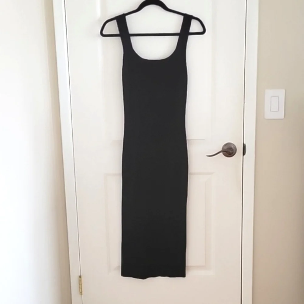 HYFVE Black Ribbed Bodycon Tank Dress Sz Medium NWT - Picture 2 of 5